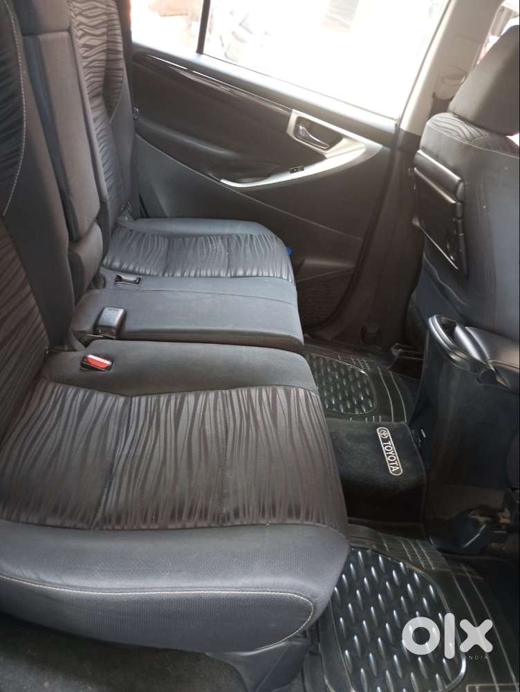 2016 Toyota Innova Crysta 2.4 V Diesel 1st Ownerexcellent Condition