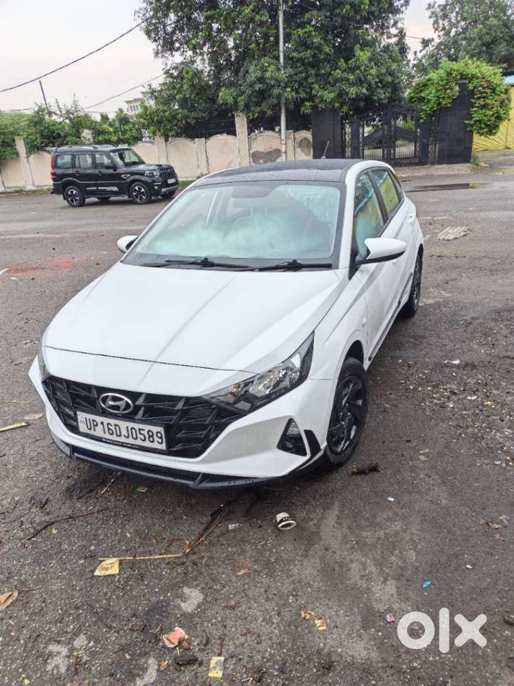Hyundai I20 Petrol Cvt Magna Executive, 2022, Petrol