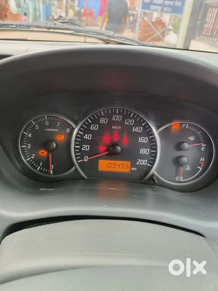 Maruti Suzuki Swift Dzire 2011 With 100000 Km Driven