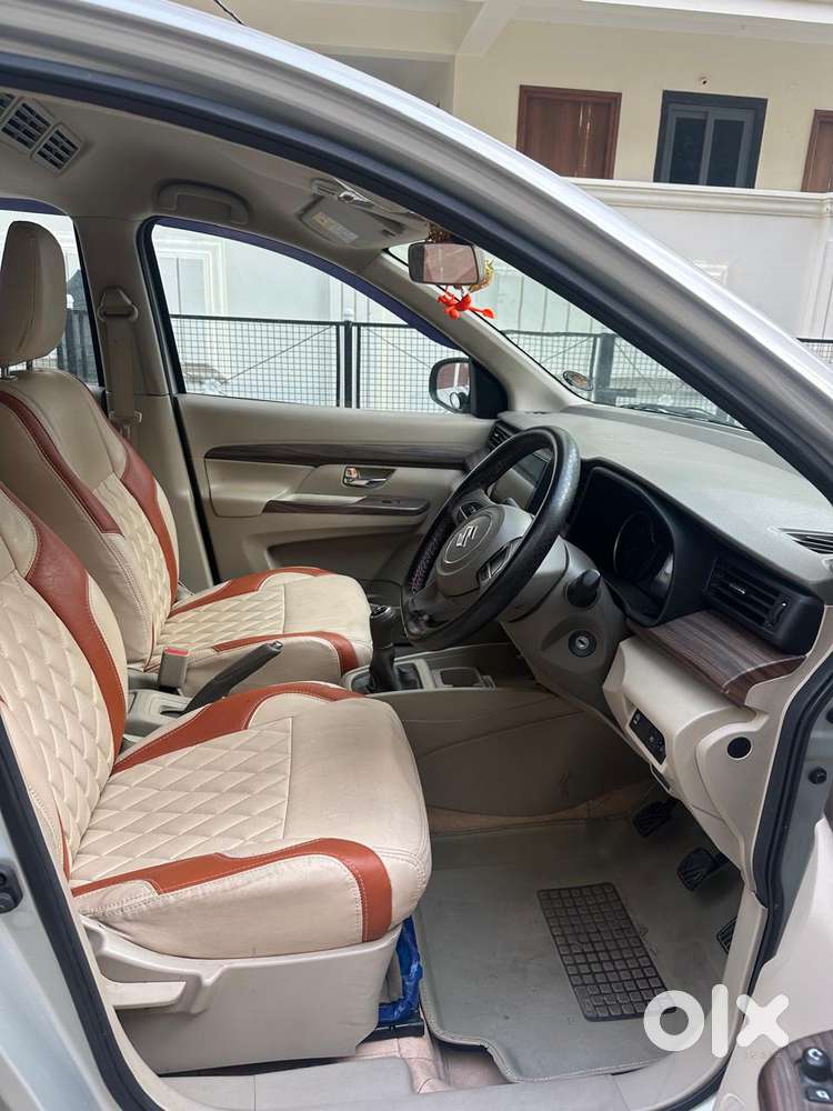 Maruti Suzuki Ertiga 1.5 Vxi, 2022, Petrol