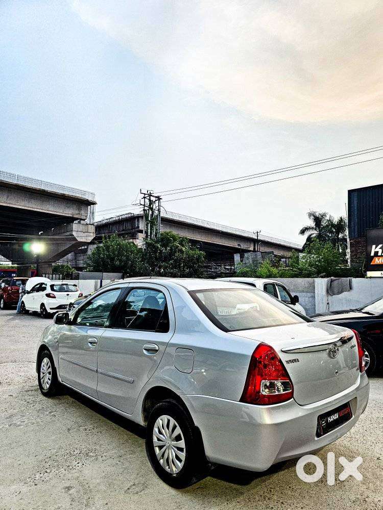 Toyota Etios Xclusive Petrol, 2011, Petrol