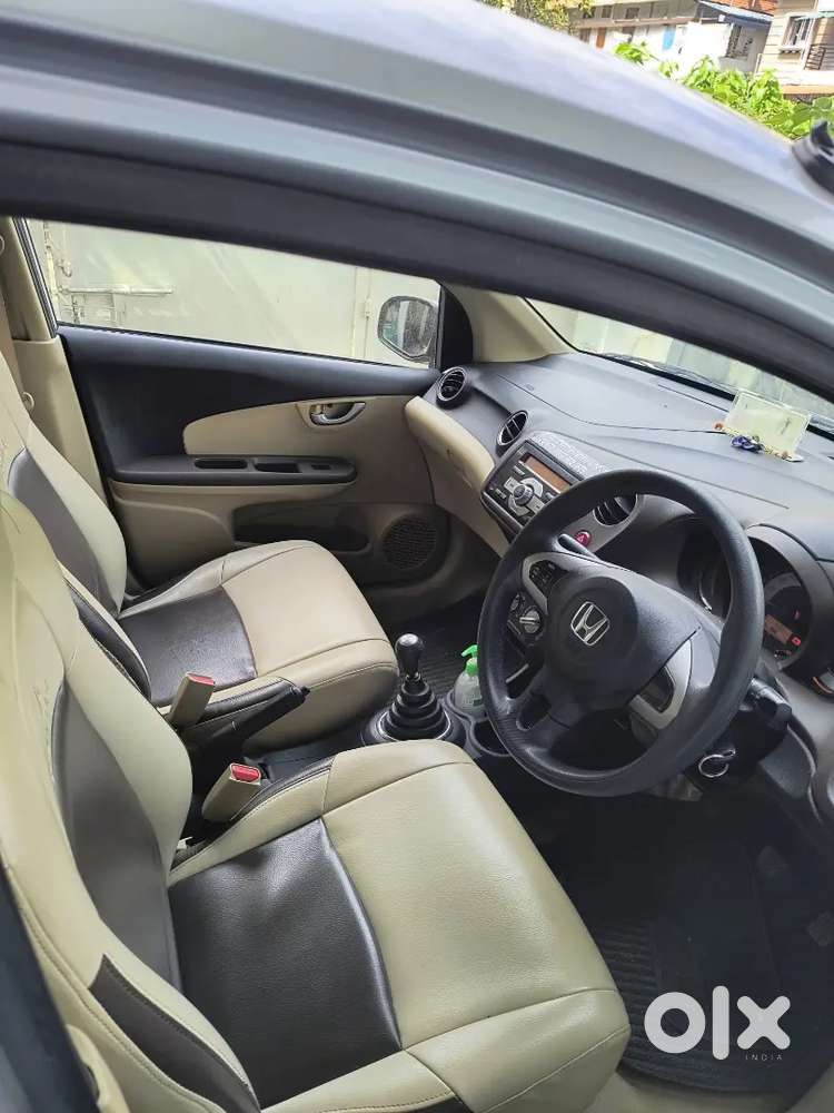 Honda Brio Mt Petrol 2013 Last