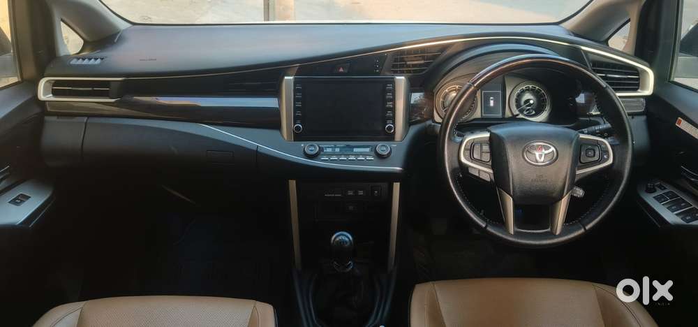 Toyota Innova Crysta