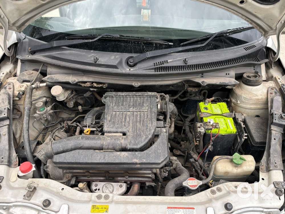 Swift Petrol Maruti 2012