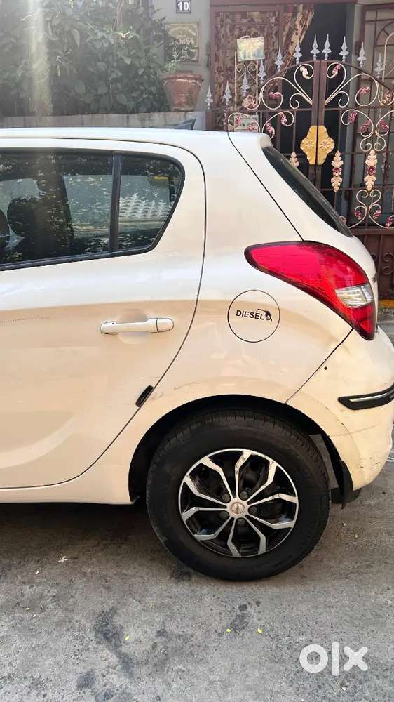 Hyundai I20 2011 Diesel 90000 Km Driven