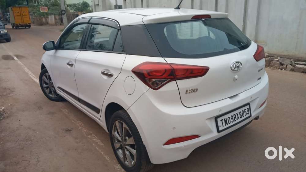 Hyundai Elite I20 Sportz (o) 1.4, 2014, Diesel