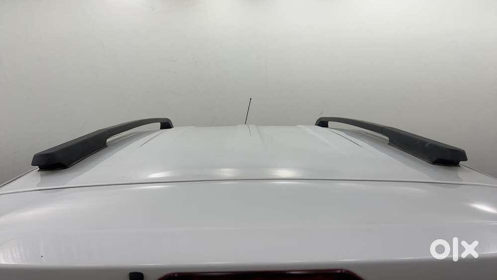 Renault Triber Rxz, 2022, Petrol