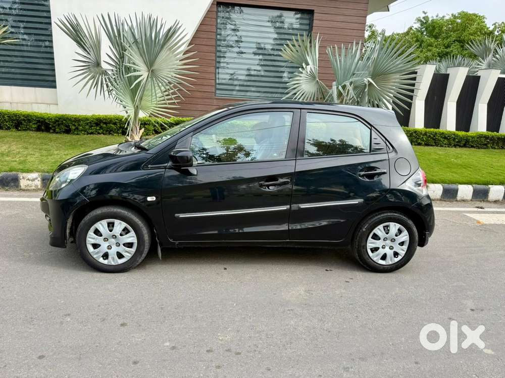 Honda Brio S (o) Mt, 2013, Petrol