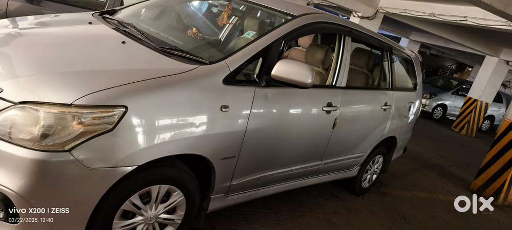 Toyota Innova Diesel 2014