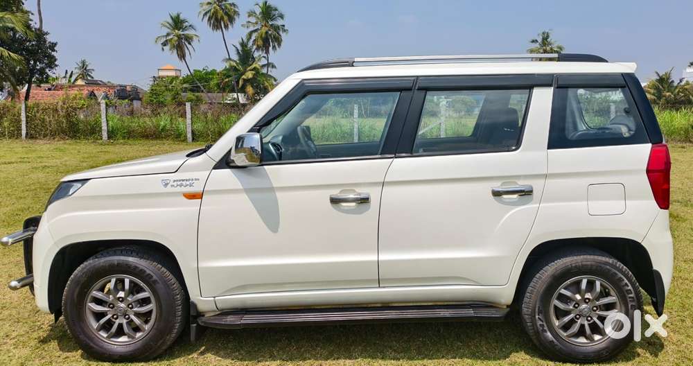Mahindra Tuv 300 T10, 2018, Diesel