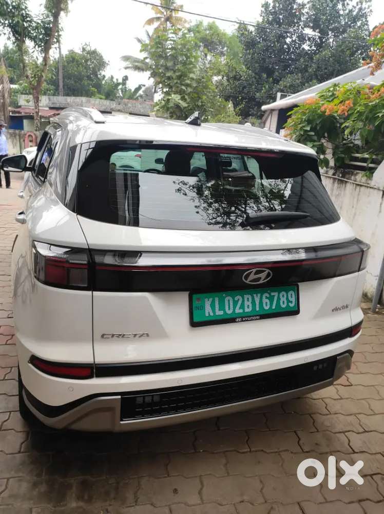 Hyundai Creta Ev 2025 Electric 17000 Km Driven Accessories 130000
