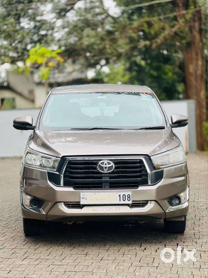 Toyota Innova Crysta 2.4 Gx Mt 8s, 2019, Diesel