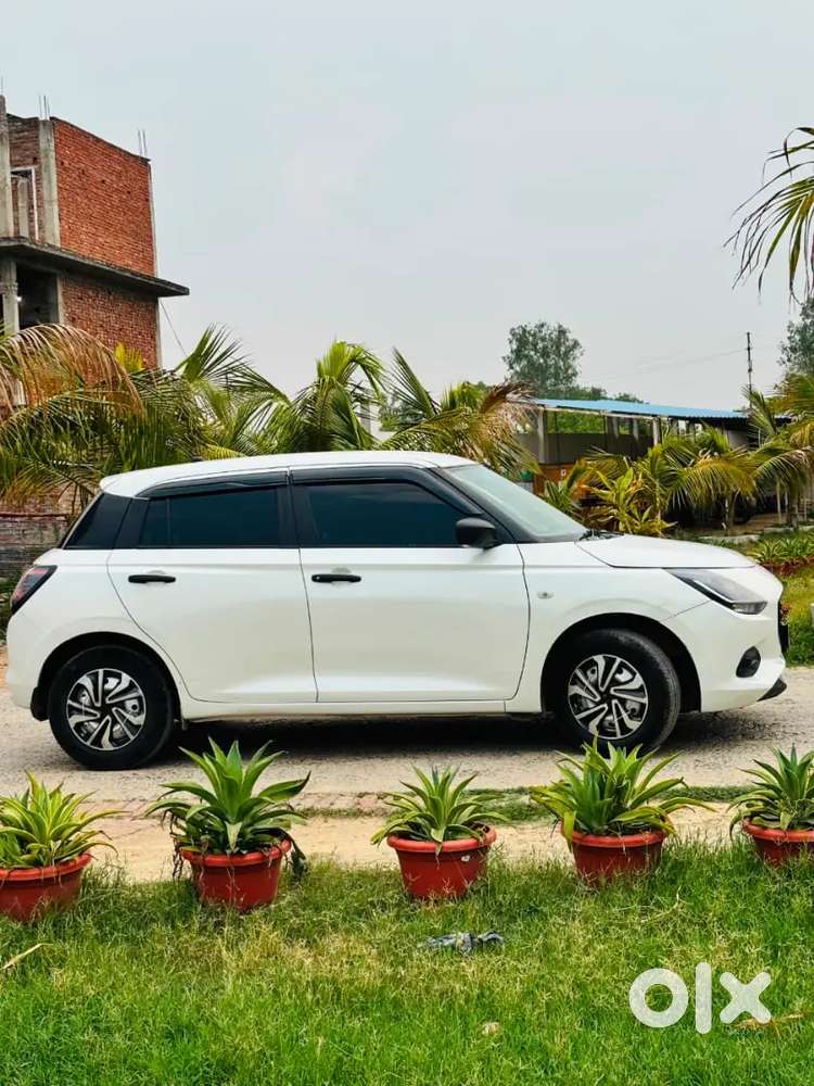 Maruti Suzuki Swift 1.2 2025