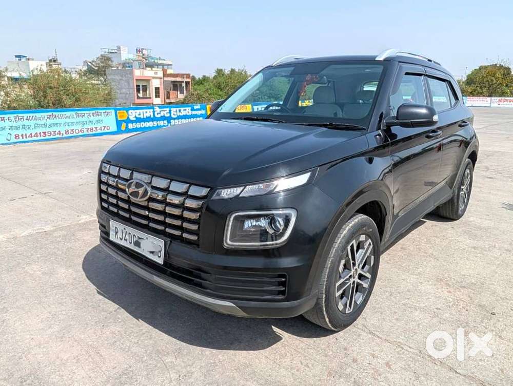Hyundai Venue Sx (o) Mt 1.5 Diesel, 2023, Diesel