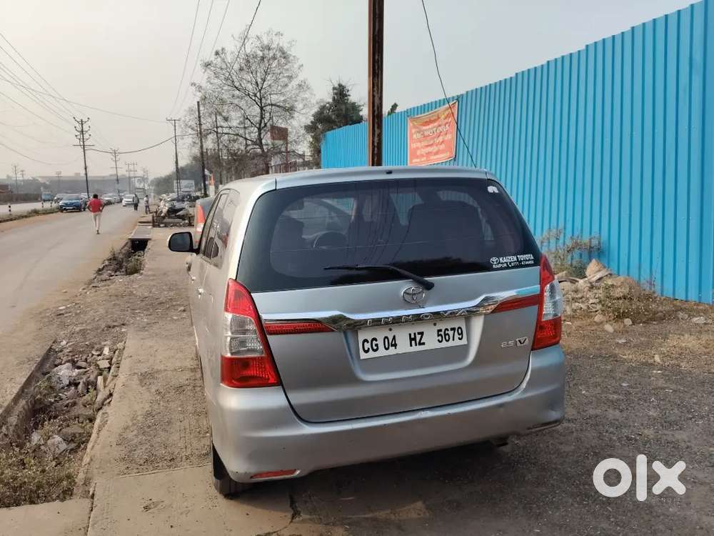 Toyota Innova 2015 Diesel 95879 Km Driven