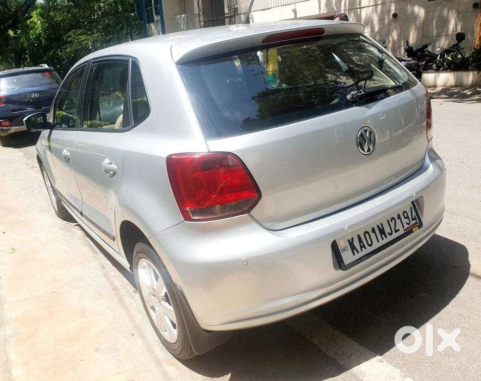 Volkswagen Polo Petrol Highline 1.2L, 2012, Petrol