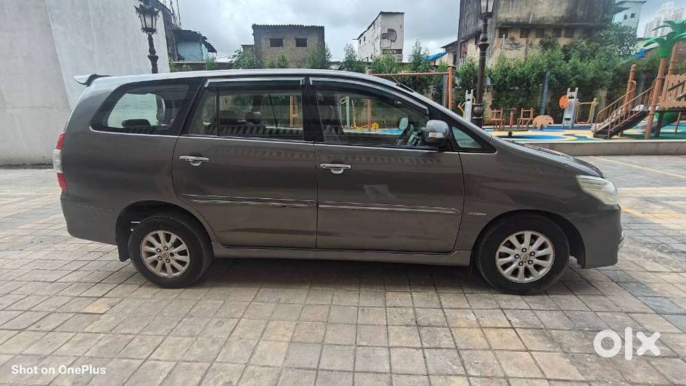 Toyota Innova 2.5 Vx 8 Str, 2012, Diesel
