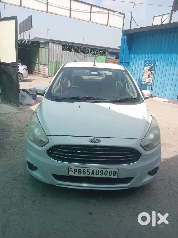 Ford Figo Aspire Petrol 2016