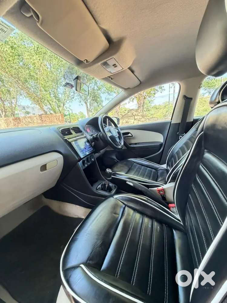 Volkswagen Polo Black Car 2013 Model