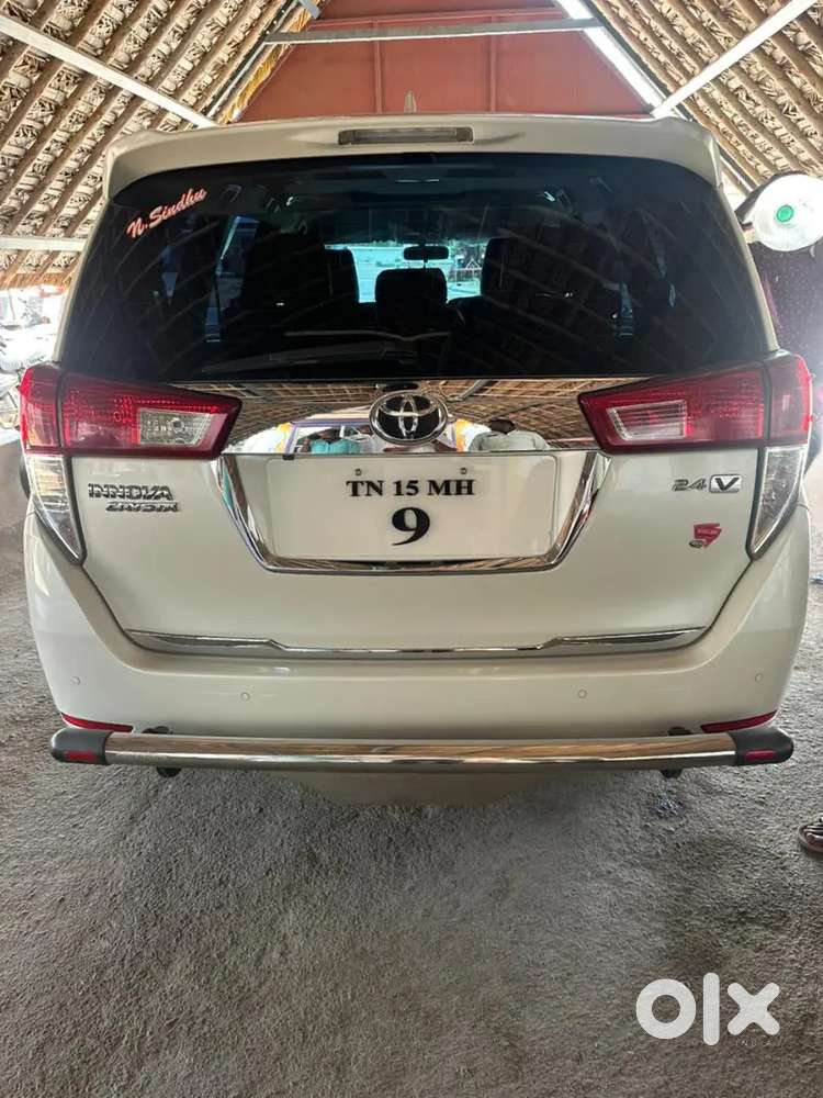 Toyota Innova Crysta