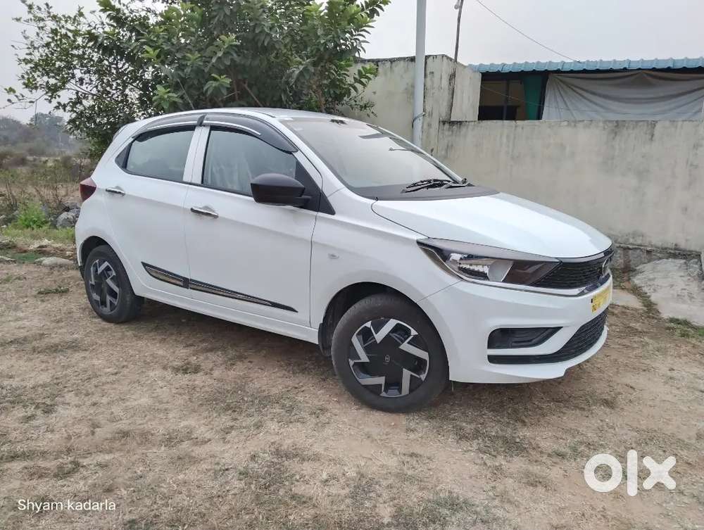Tata Tiago Xm Petrol 2025