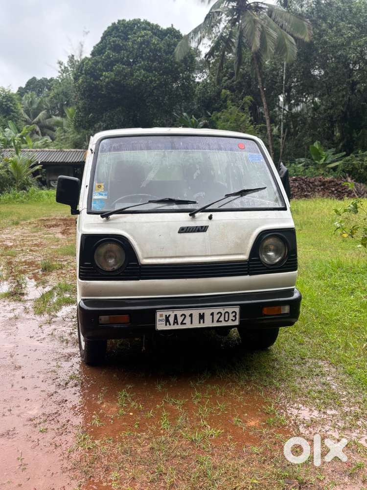 Maruti Suzuki Omni Petrol Well Maintained