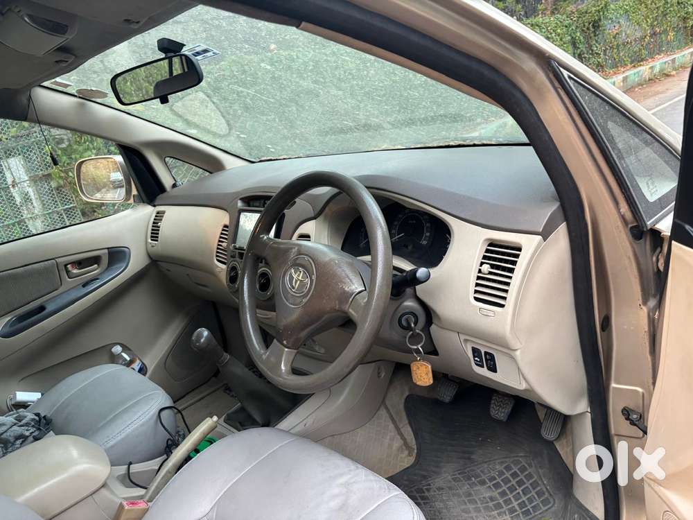 Toyota Innova 2.5 G (diesel) 7 Seater, 2005, Diesel
