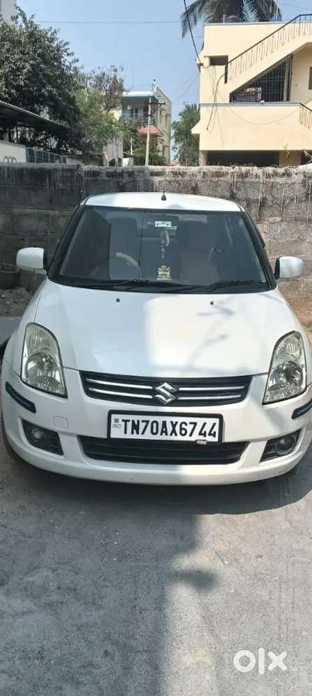 Maruti Suzuki Dzire 2011 Petrol 61000 Km Driven
