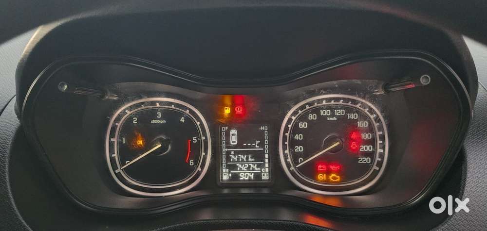 Maruti Suzuki Brezza Zdi+ Dual Tone, 2019, Diesel