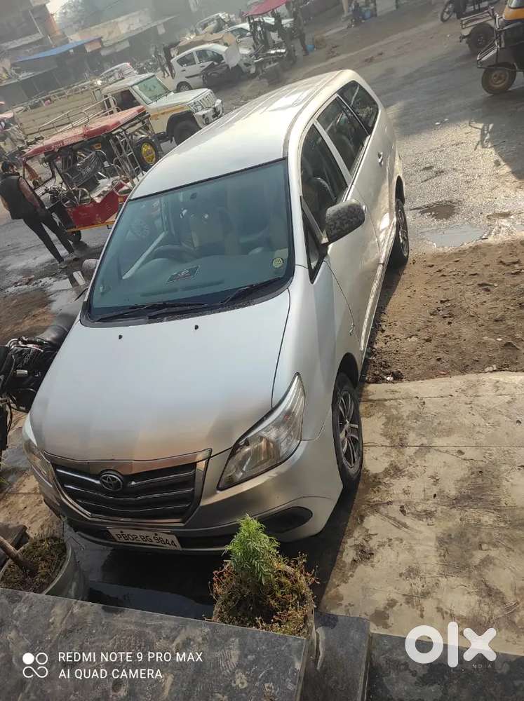 Toyota Innova 2010