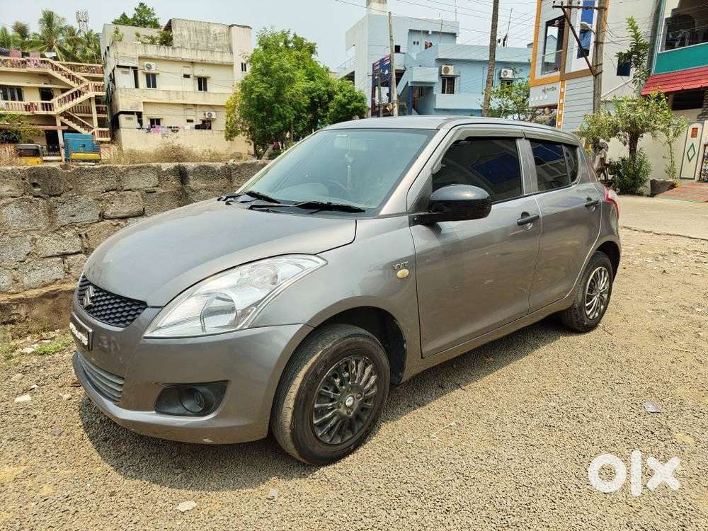 Maruti Suzuki Swift Lxi Optional-o, 2012, Petrol