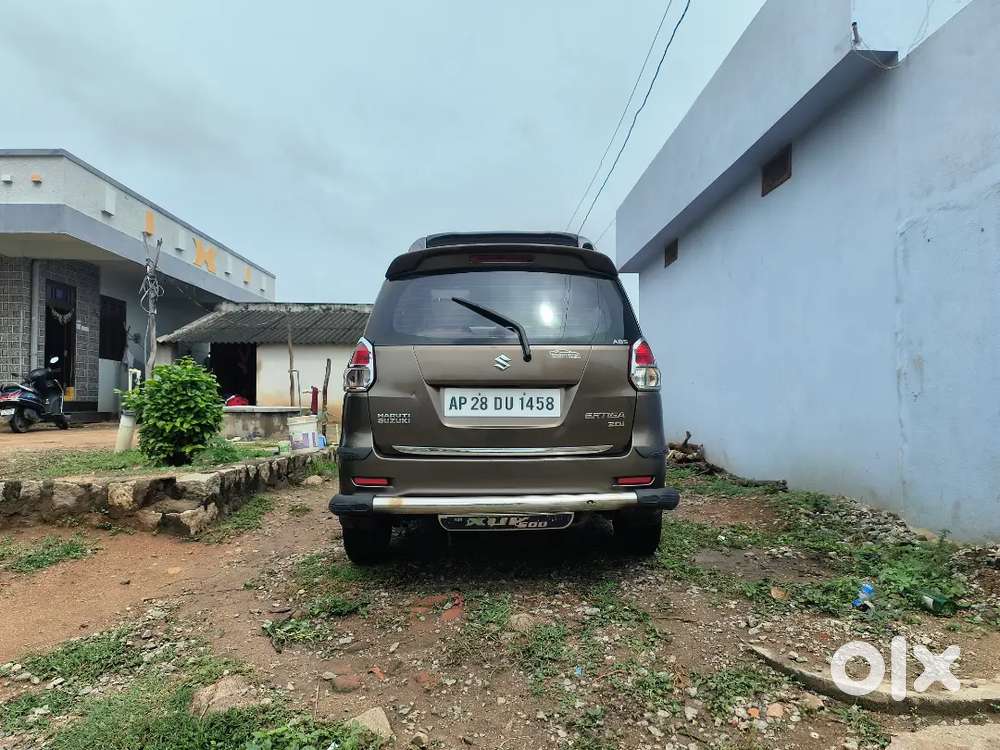 Maruti Ertiga Zdi 2013