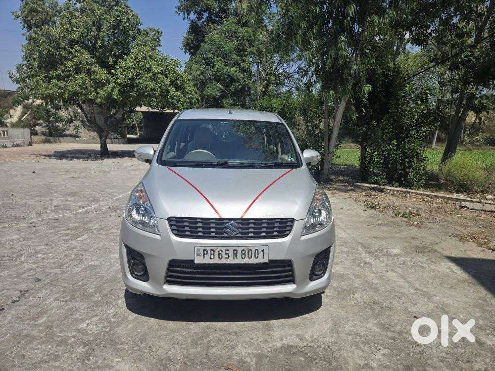 Maruti Suzuki Ertiga 2012-2015 Vdi, 2012, Diesel