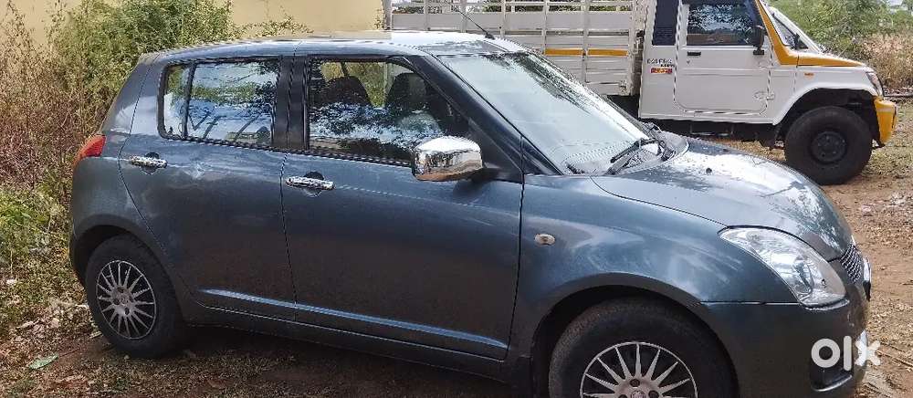 Maruti Suzuki Swift 2009 Petrol 97000 Km Driven