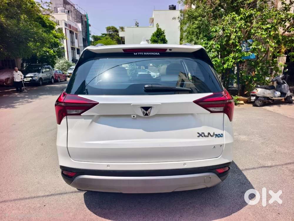 Mahindra Xuv700 2.0 Ax 7 Petrol At Luxury Pack Str, 2024, Petrol