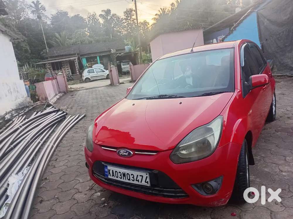 Ford Figo Petrol 2012