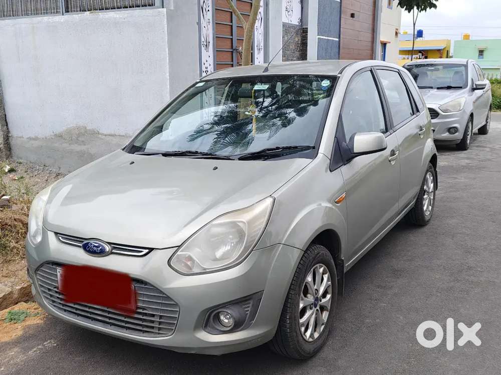 Ford Figo 1.2 Petrol Titanium Manual 2013