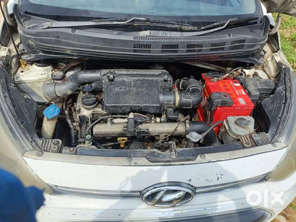 Hyundai Xcent 2015 Diesel Well Maintained