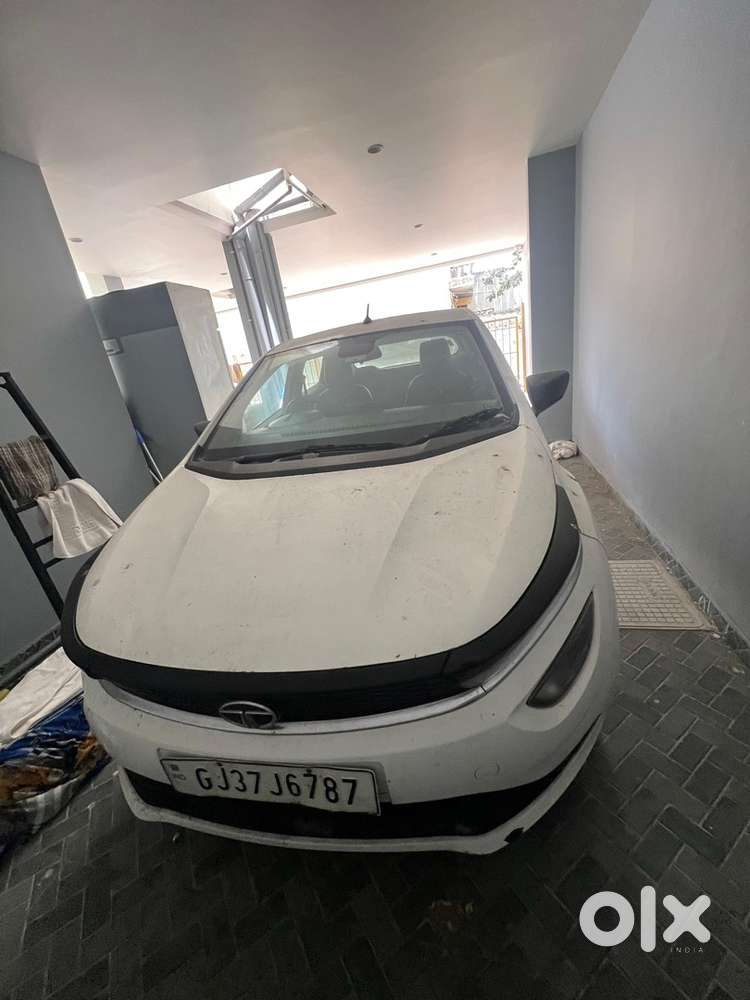 Tata Altroz Petrol 2022