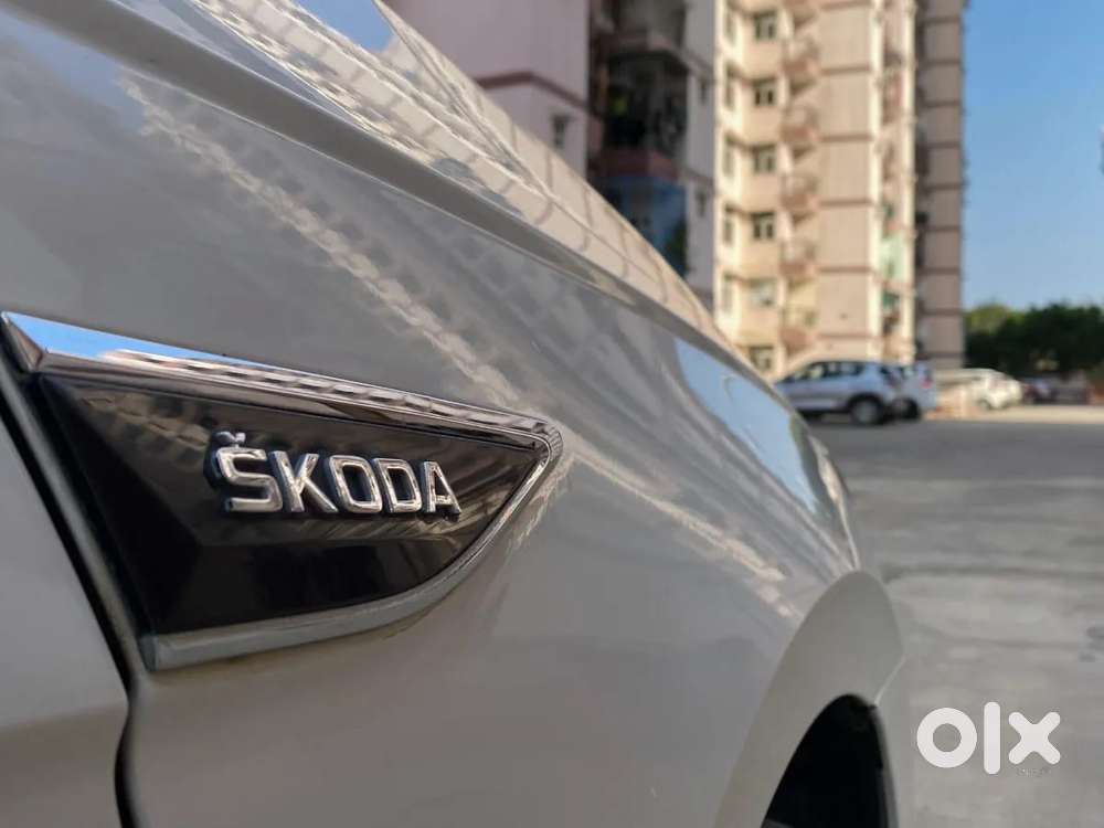 Skoda Slavia 1.0 Active Tsi, 2022, Petrol