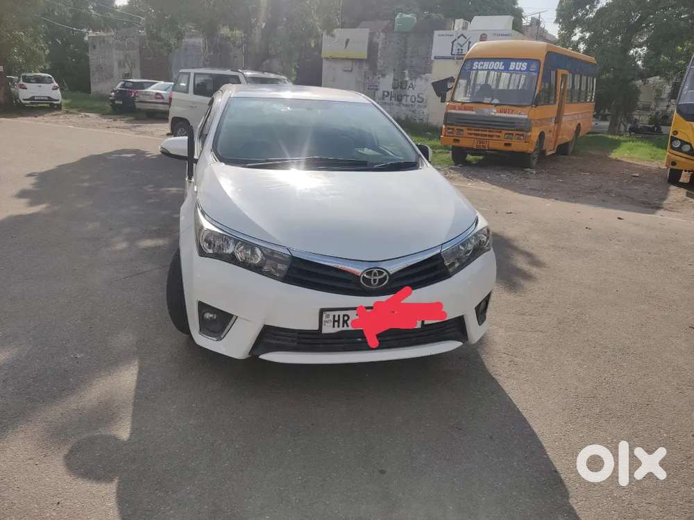 Toyota Corolla Altis 2016 Manual Petrol
