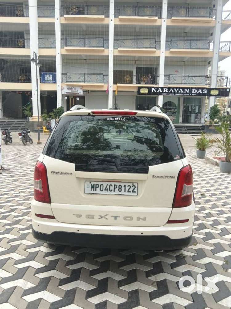 Mahindra Ssangyong Rexton Rx7, 2015, Diesel