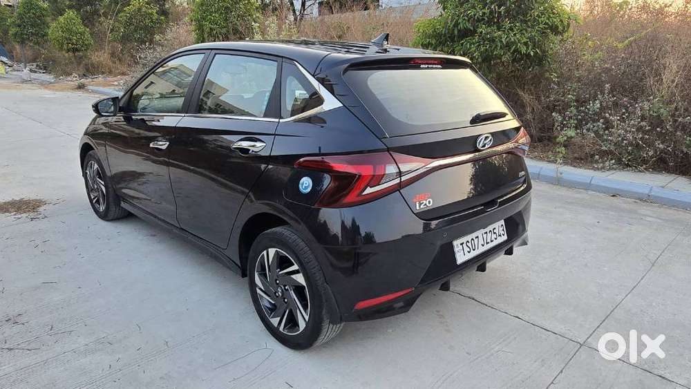 Hyundai I20 Asta (o) 1.2 Mt, 2023, Petrol