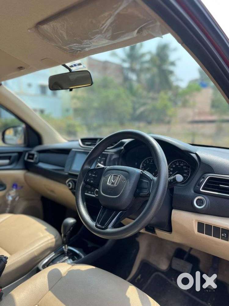 Honda Amaze 2nd Gen Vx, 2020, Petrol