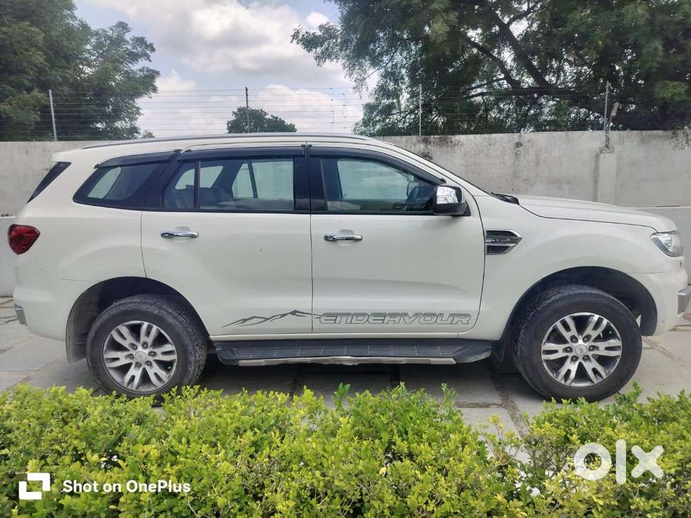 Ford Endeavour 4x4 Diesel Automatic Top End Model With Sunroof - 2016