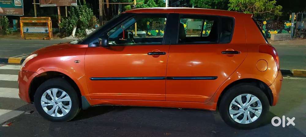 Maruti Suzuki Swift 2005 Petrol 113000 Km Driven