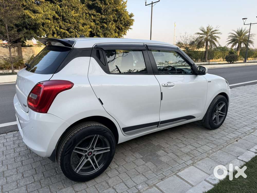 Maruti Suzuki Swift Zdi Plus, 2019, Diesel