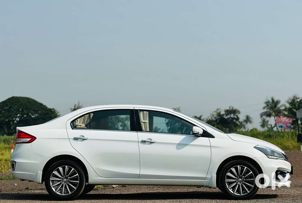 Maruti Suzuki Ciaz Smart Hybrid Alpha , 2021, Petrol