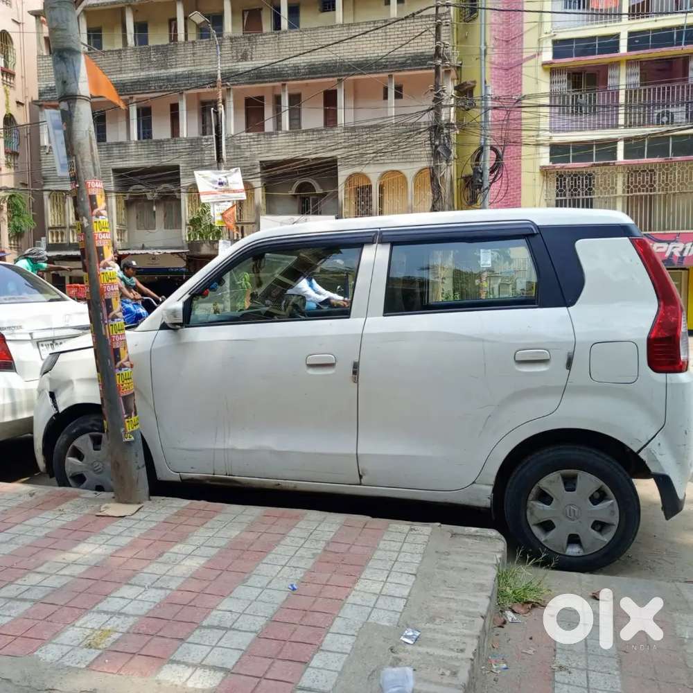 Maruti Suzuki Wagon R 2024 Cng & Petrol 85000 Km Driven