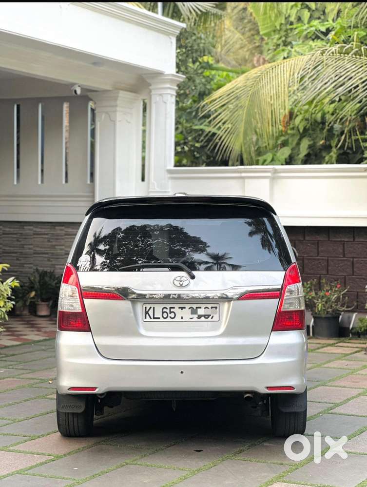 Toyota Innova Diesel 2012 Year